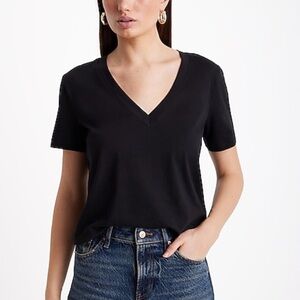 NWT Express Skimming Cotton V-Neck Short Sleeve Tee, Pitch Black, Size Medium